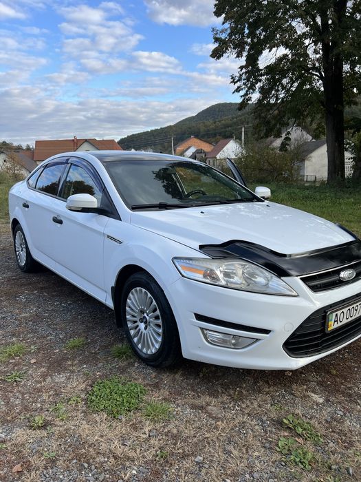 Ford Mondeo 2011рік