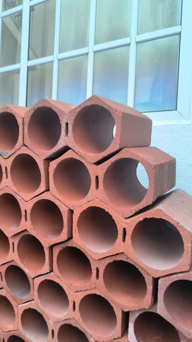 Garrafeira em tijolo