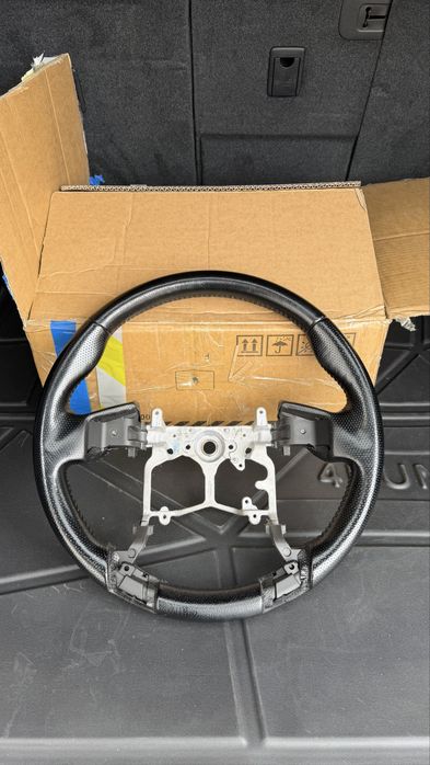 Руль оригінал Toyota 4runner 2010-2024