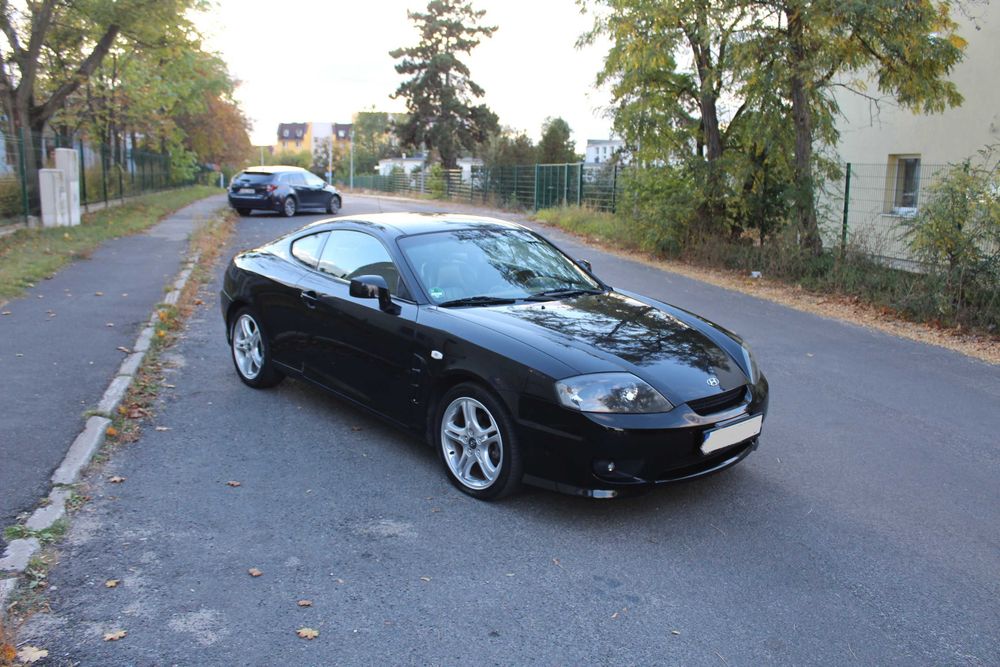 Hyundai Coupe