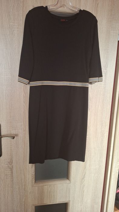 Czarna sportowa sukienka