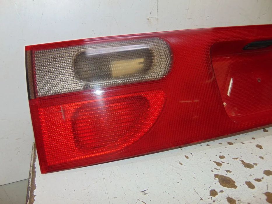 Ford galaxy placa reflctora