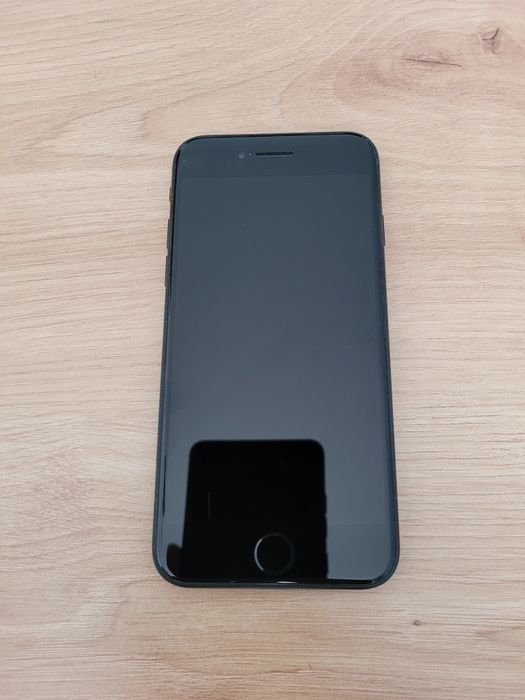Iphone SE 3 2022 stan idealny kondycja 94%