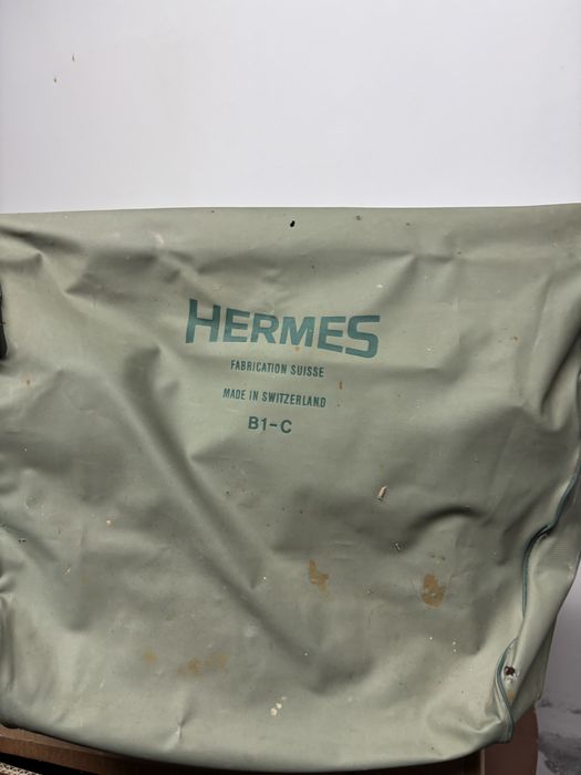 Máquina de escrever Hermes