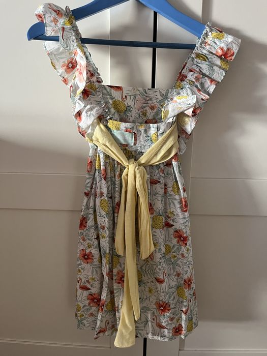 Vestidos patuska ,elaborados por  costureira, meninas 6 anos