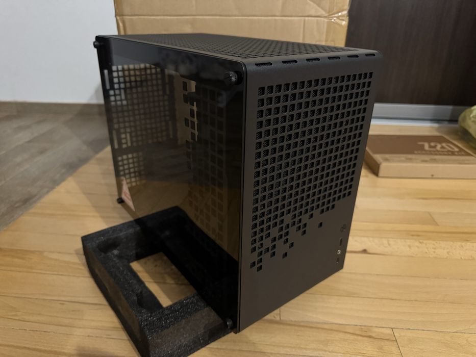 Корпус для компʼютера Jonsbo Z20 matx microatx