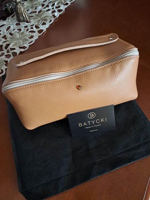 Elegancka skórzana kosmetyczka Batycki
