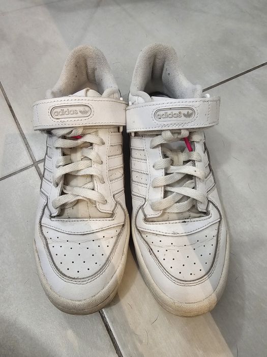 Buty adidas 42 białe