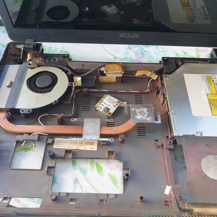 ASUS X54H bottom chassis without anomalies, remaining parts without anomalies64171735090177122