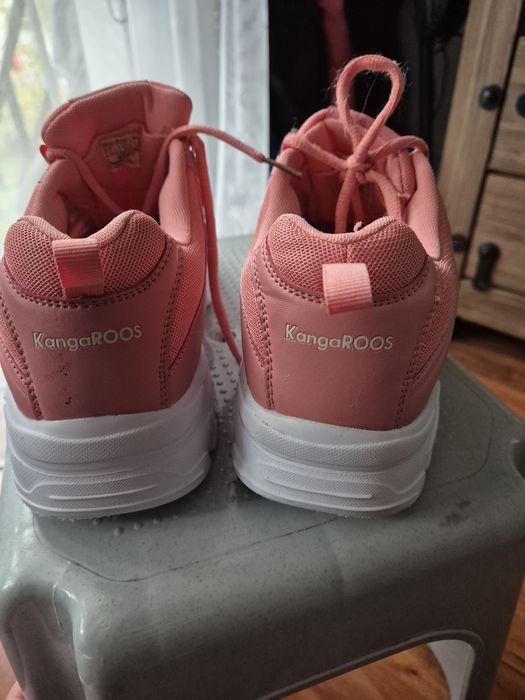 Buty KangaROOS 42