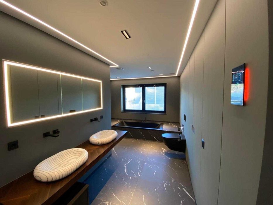 Glazurnik. Montaż okładziny pionowej i poziomej