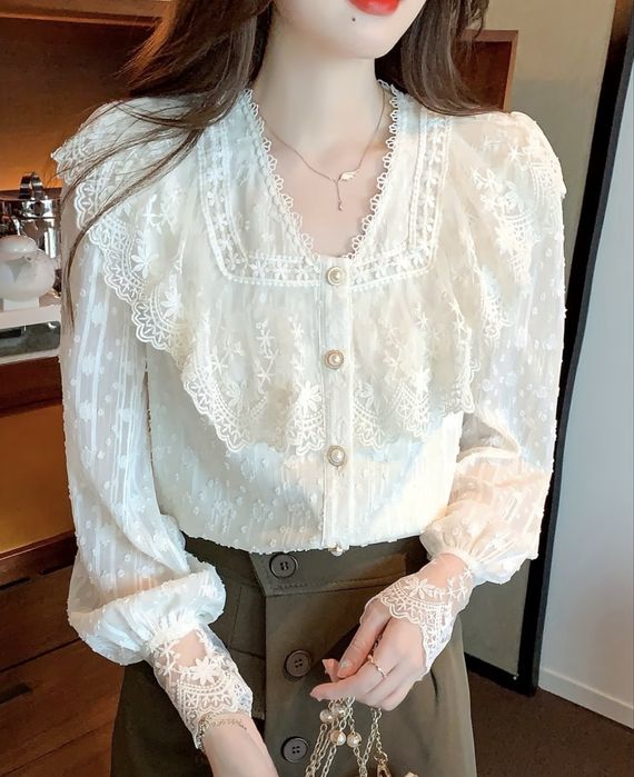 Рубашка вінтажна дуже гарна біла