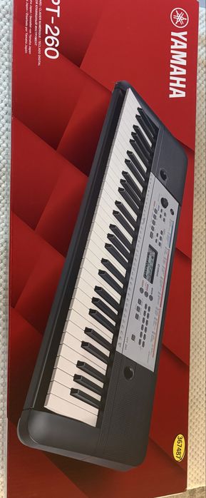 Keyboard  Yamaha YPT-260