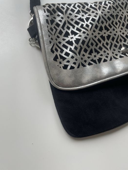 Mała poręczna torebka torebeczka na ramię regulowany pasek