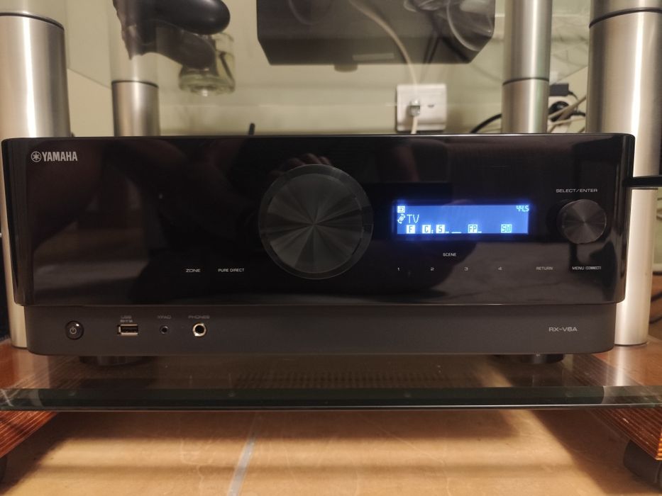 Amplificador Receptor AV Yamaha RX-V6A 8K Black
Yamaha Receptor RX-V6A 8K Black
Yamaha Receptor RX-V6A 8K Black