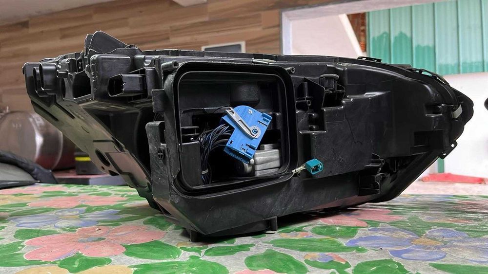 Par Faróis Mercedes EQE W295