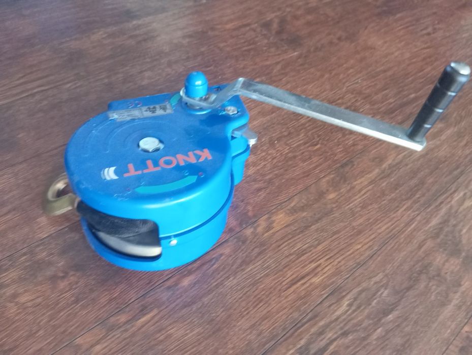 Wyciągarka Knott 450kg nowa