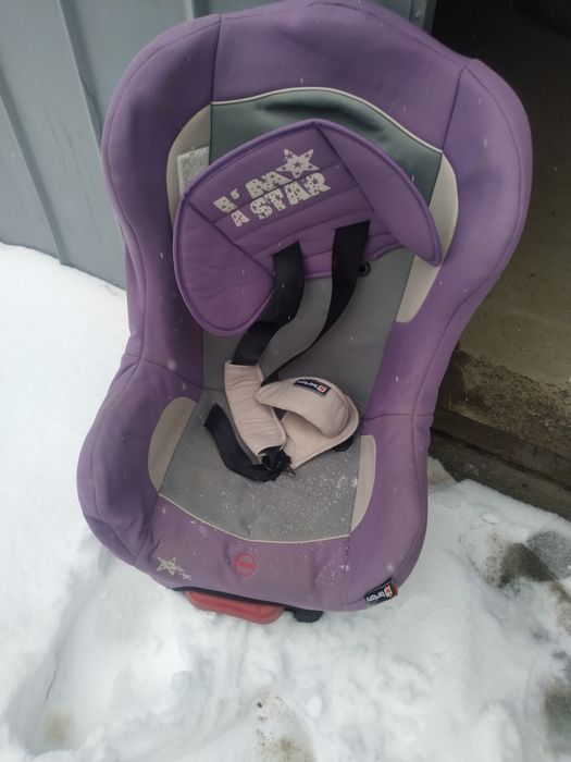 Автокрісло Bertoni