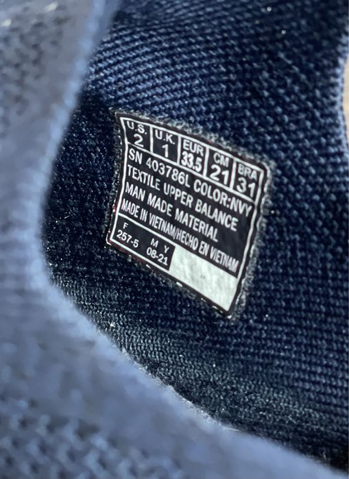 Skechers  Air-Cooled Memory Foam r.33,5