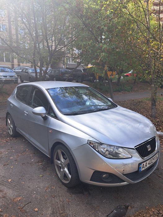 Продам seat Ibiza 2010 р. 1.6. 105 к.с. в хорошій комплектації