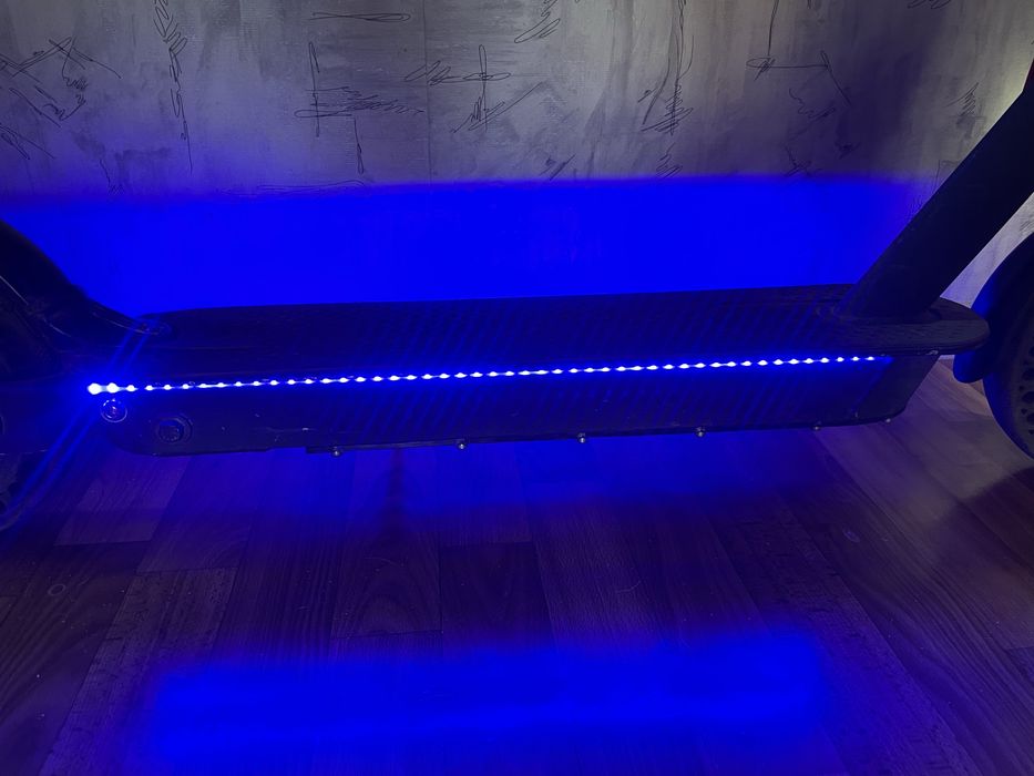 Електросамокат Like.Bike One (Black) 270 Wh