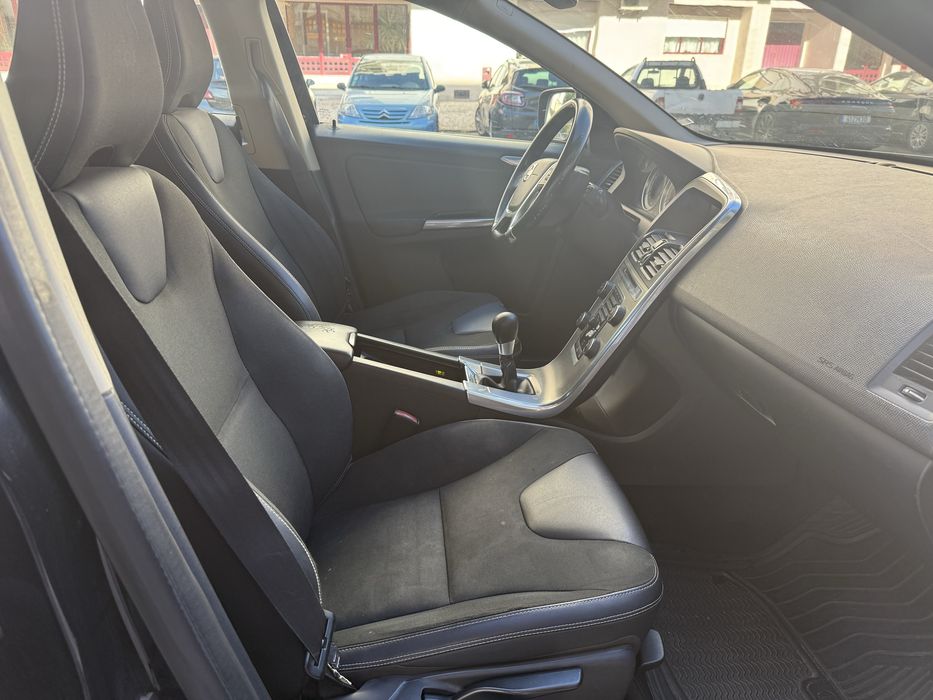 Volvo XC 60 2.0 D4 DRIVe Momentum