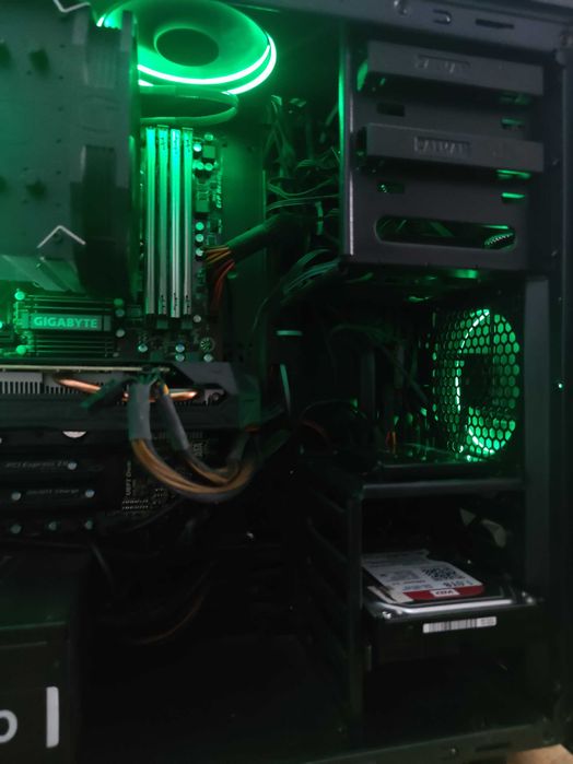 Komputer Gamingowy AMD, GTX 1060, 16GB RAM