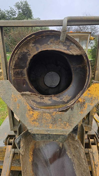 Autobetoneira 2.5m³ dDieci F2400
