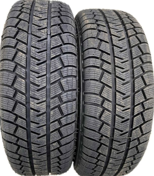 Шини зима нові 215/65 R16