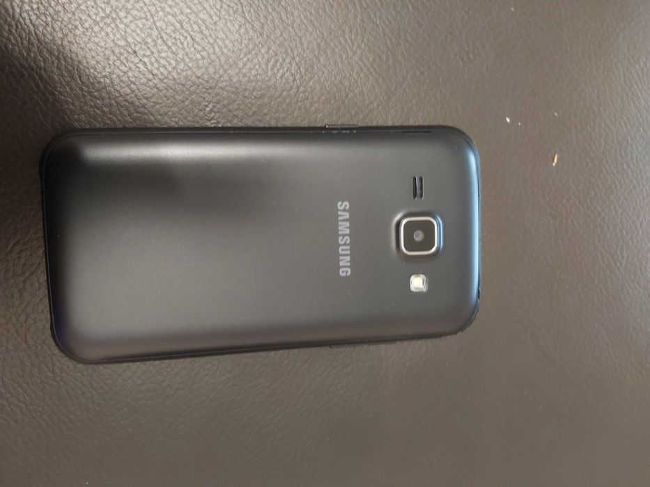 Telefon samsung Galaxy J 1