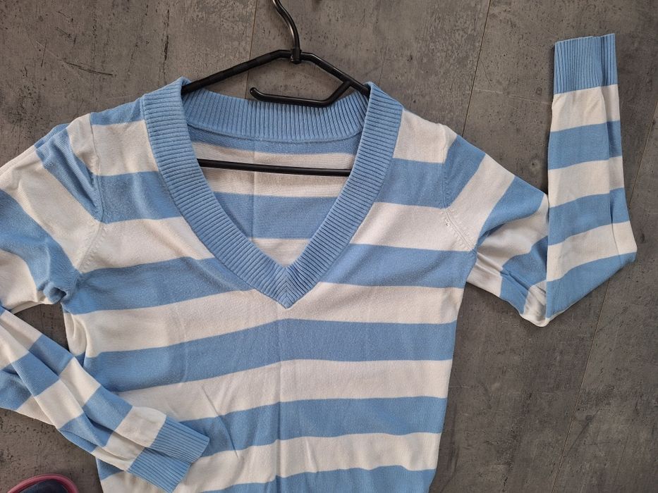Sweter damski w paski rozm. M