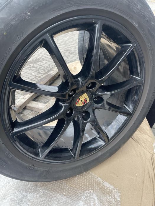 Оригінальні диски до Porche kayenne купе 2023р плюс ризина літня
