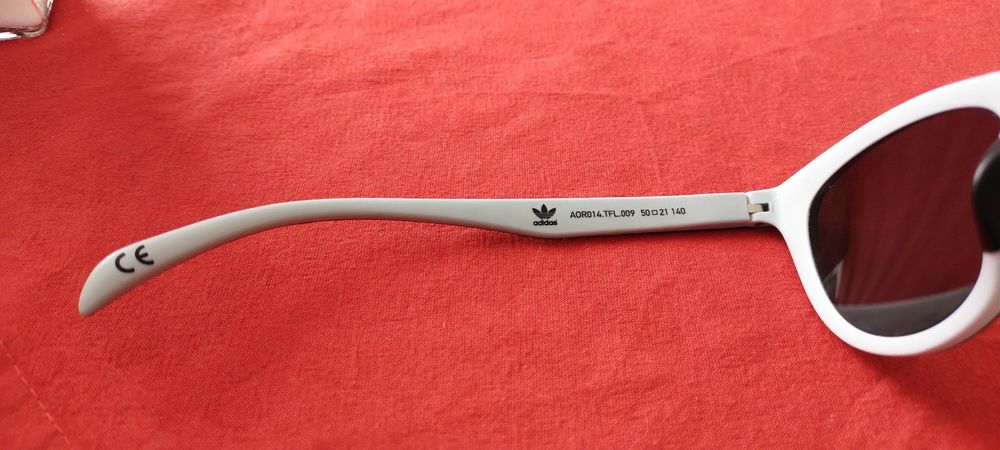 Modne okulary Adidas,nastolatki,kobiety