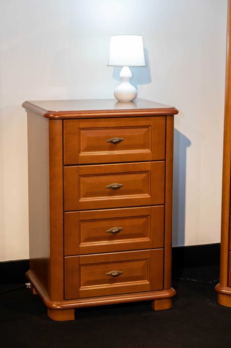 Zestaw mebli, Szafa, 2xWitryna, Lustro, 2xKomoda, Kolekcja 2010