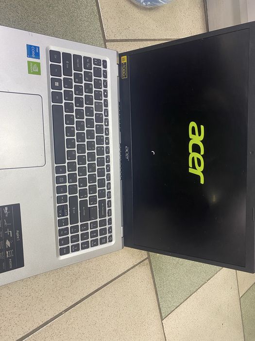 Ноутбук Acer aspire 5