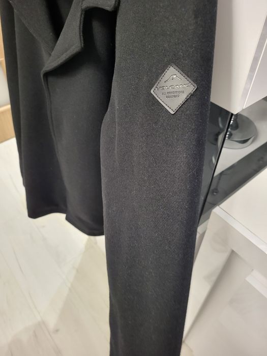 Elegancka kurtka męska Volcano