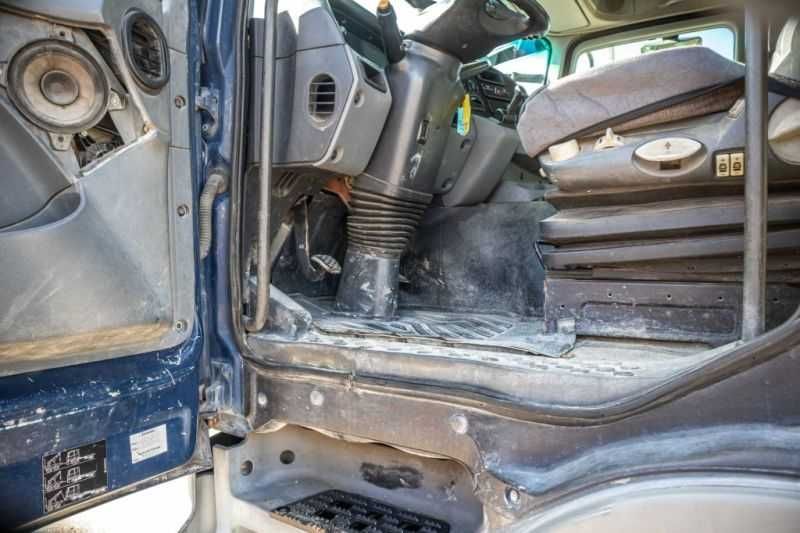 Вантажний автомобіль MERCEDES ACTROS 3241 BB-MP2+STETTER