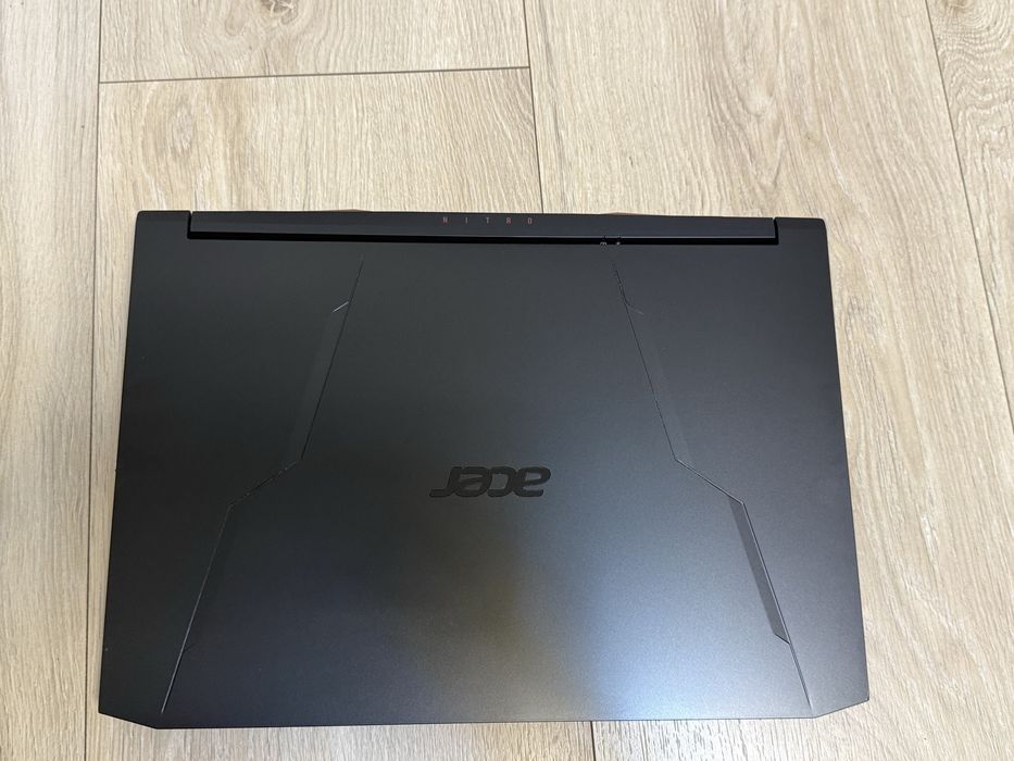 Acer NITRO AN15-45-R94Y/AMD Ryzen 5 5600H/GTX 1650 4 GB