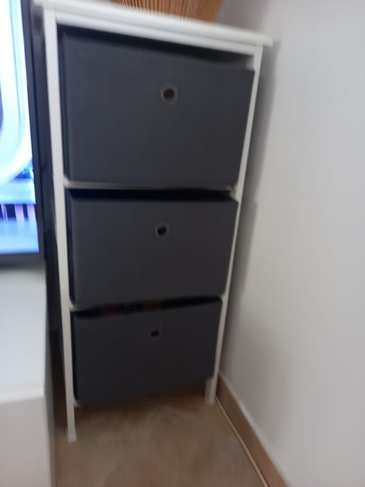 Szafka stojąca plus grafitowe organizery