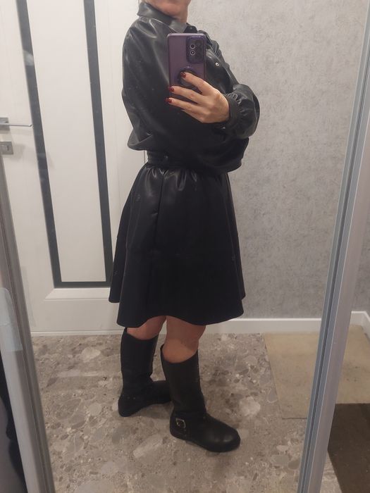 Сукня чорна з екошкіри, бренд mohito