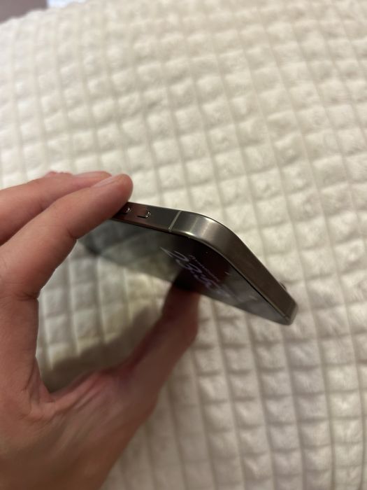 IPHONE 15 PRO, 1 Tb, STAN IDEALNY, kolor naturalny tytan