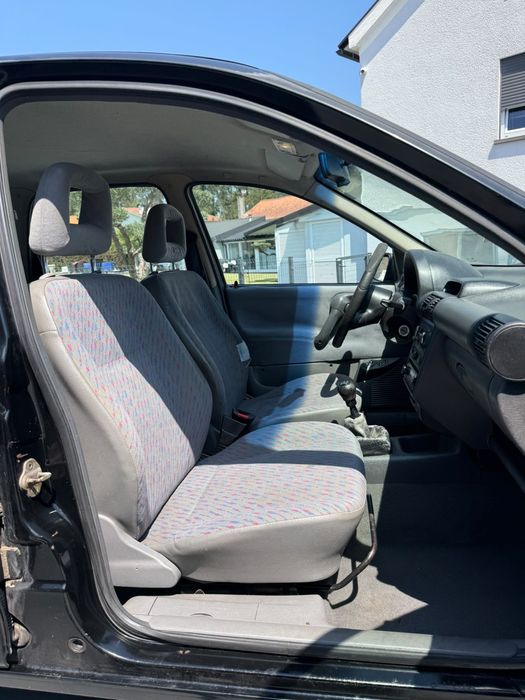 Opel corsa 1.2i