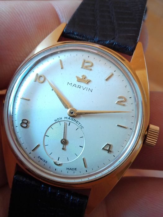 Relógio Marvin small seconds (34 mm)