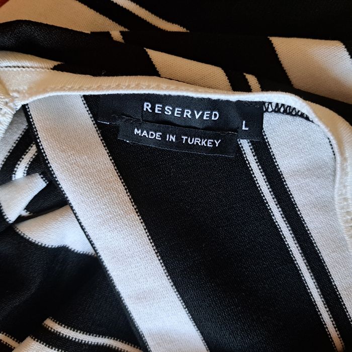 Sukienka damska reserved