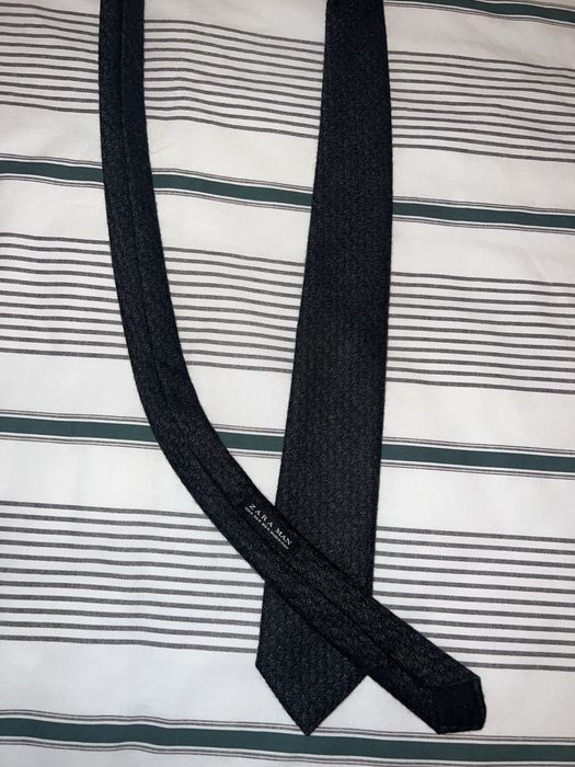 Conjunto gravatas homem   Preço unitário