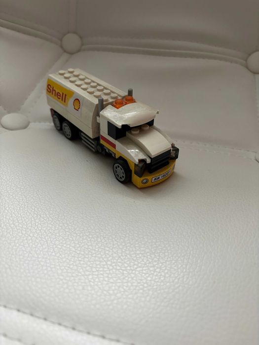Lego City 40196 Shell Tanker