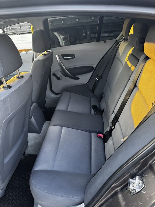 BMW SERII 1 2006r 116i