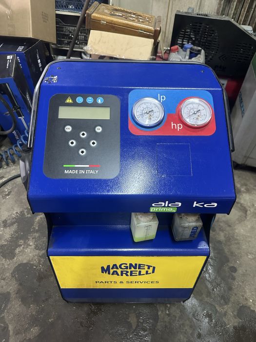 Професійна станція для заправки автокондиціонера (стенд)