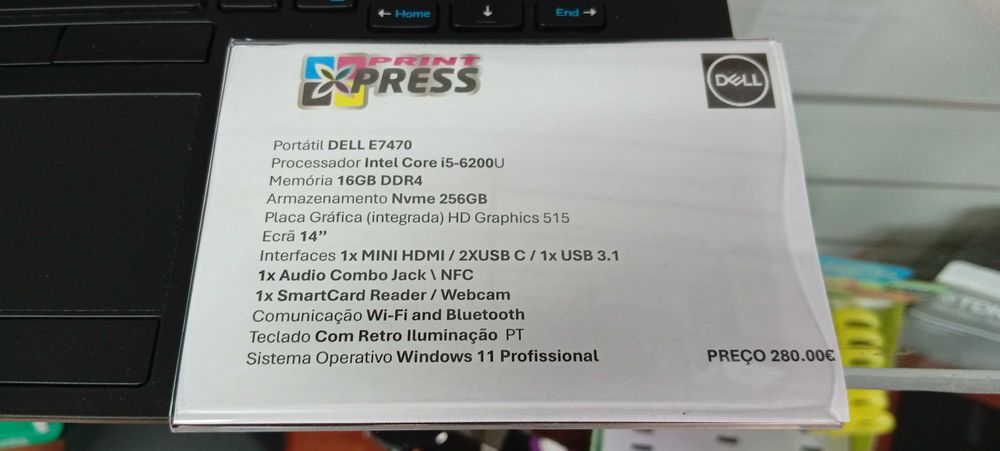 Vendo Portátil como novo em loja