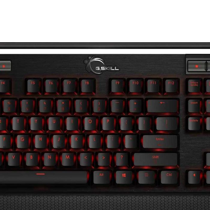 G.Skill Ripjaws KM780 Teclado Gaming Cherry MX Red